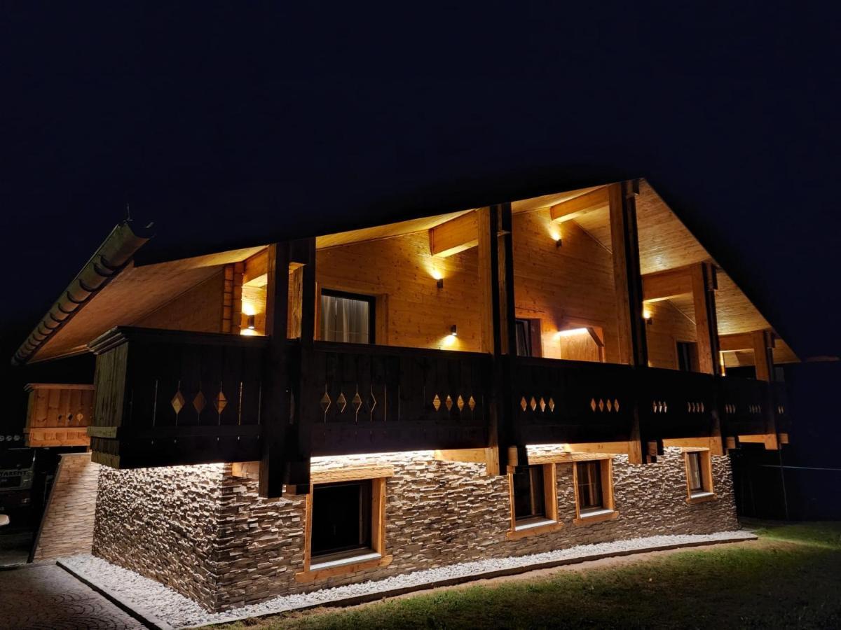 Apartment Marent Garten Chalet Vandans Exterior foto
